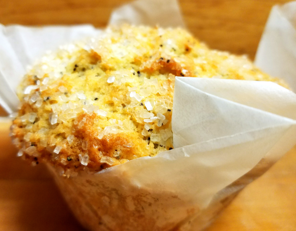 LEMON POPPY MUFF.png